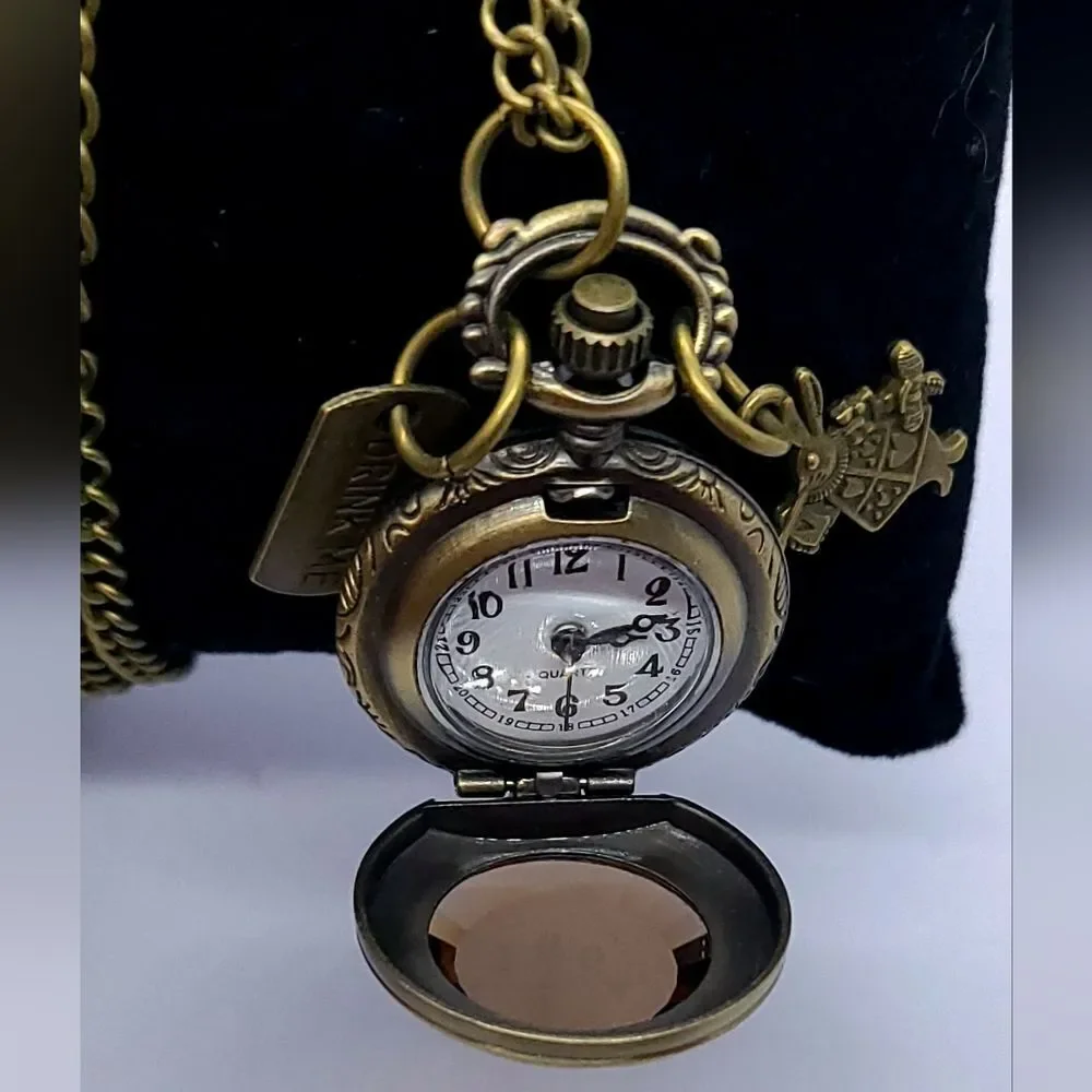 Alice In Wonderland Engraved Antique Bronze Quartz Pocket Watch Necklace Rabbit